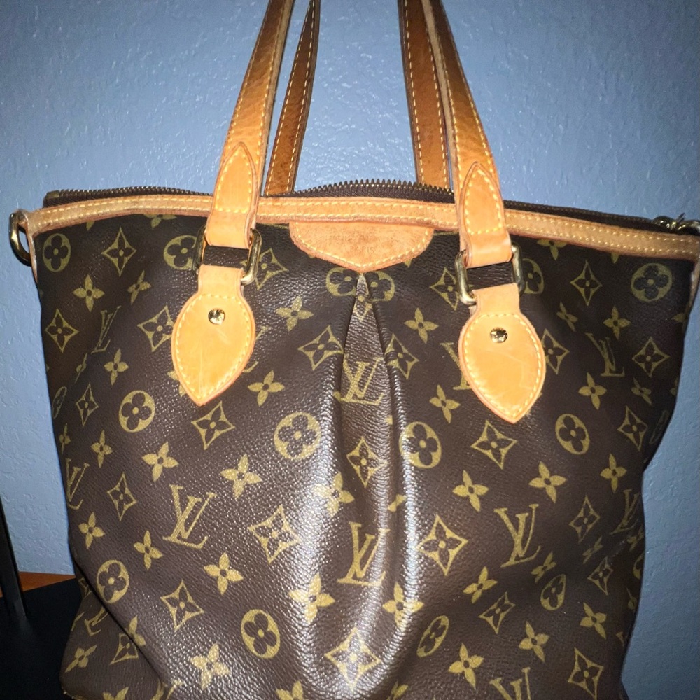 Authentic Louis Vuitton Palermo PM handbag - Picture 6 of 16